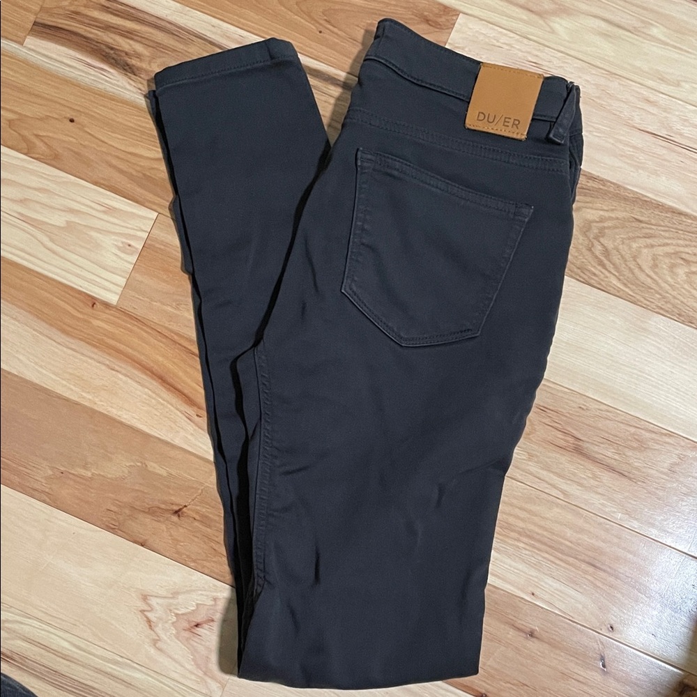 DUER Women's Skinny Pants - Black